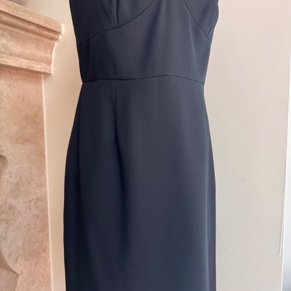 Moda International Sleeveless V Neck Classic Little Black Dress Womens Size 8 - Picture 5 of 12